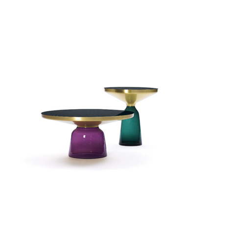 Coffee table Bell, várias cores, pelo designer Sebastian Herkner, a partir de 1800€, www.sebastianherkner.com