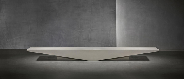 Coffee table Kobe, a arquitetura brutalista inspirou o estúdio de Piet Boon para o desenho desta peça, pietboon.com